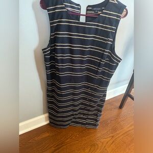 Tommy Hilfiger address